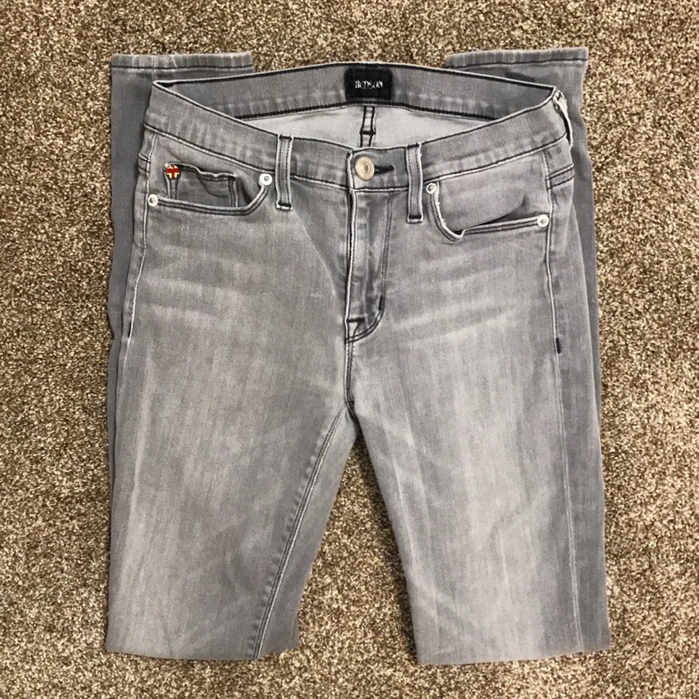 Hudson Nico Super Midrise Skinny in size 25.